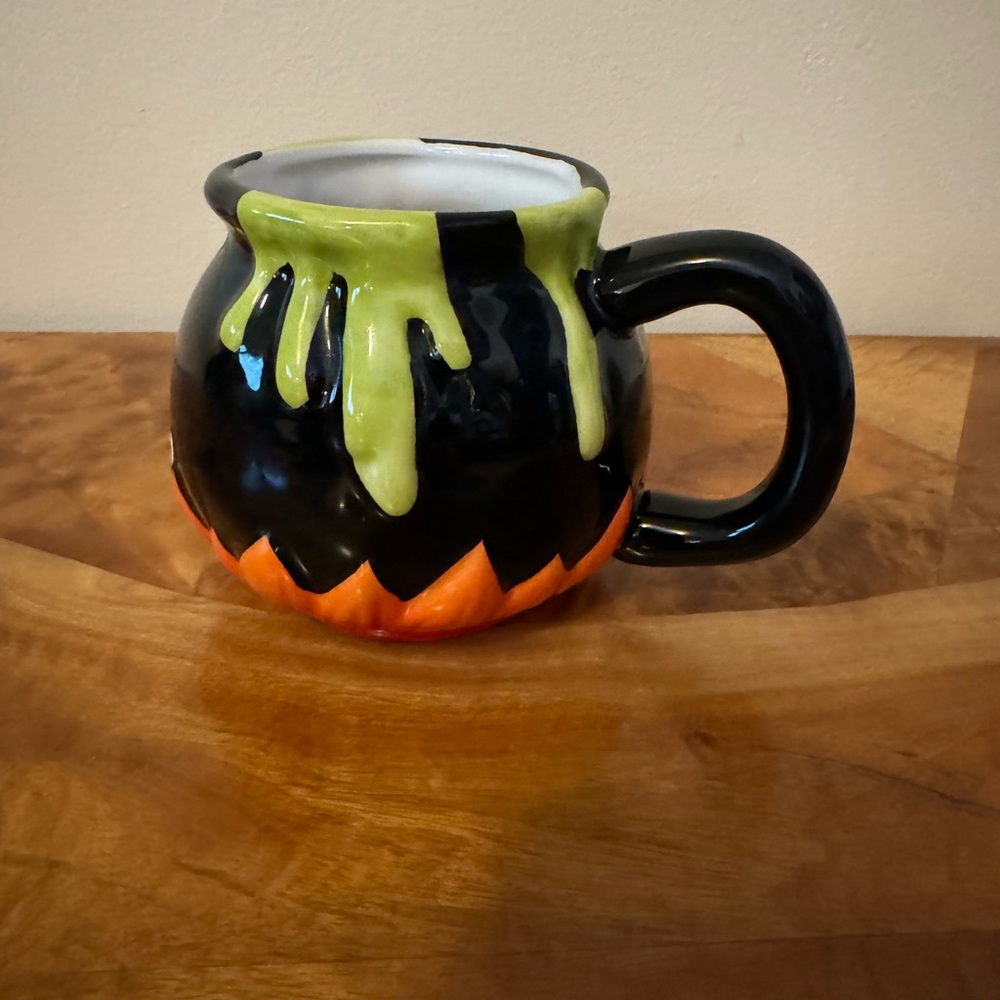 Halloween Drip Design Mug
